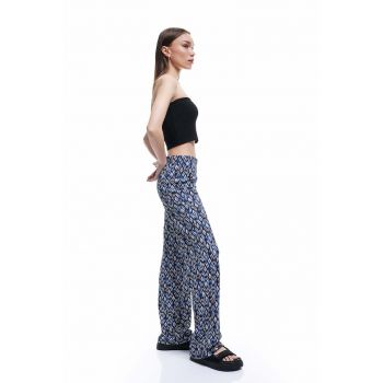 Pantaloni texturati cu talie inalta