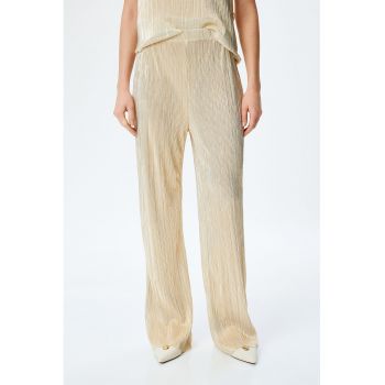 Pantaloni texturati cu talie inalta