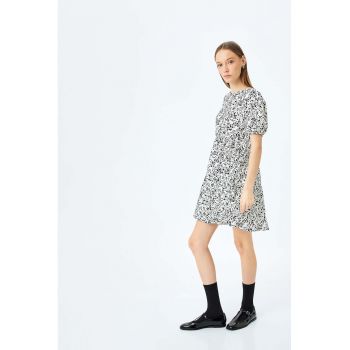Rochie cu imprimeu si maneci bufante