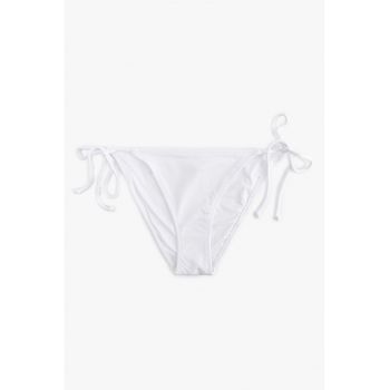 Slip cu prinderi laterale