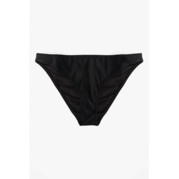 Slip uni