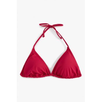 Sutien de baie cu cupe triunghiulare