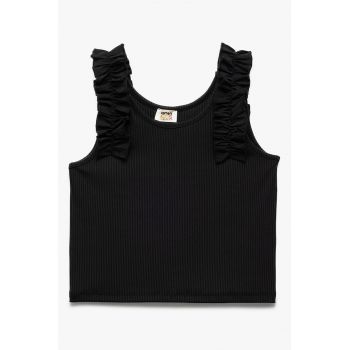 Top striat cu garnituri cu volane