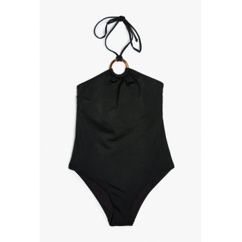 Costum de baie intreg cu cordon - decolteu halter si aspect stralucitor