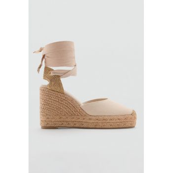 Espadrile wedge cu prindere cu snururi