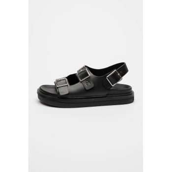 Sandale din piele cu talpa flatform si catarame