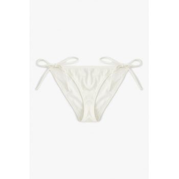 Slip cu snururi laterale