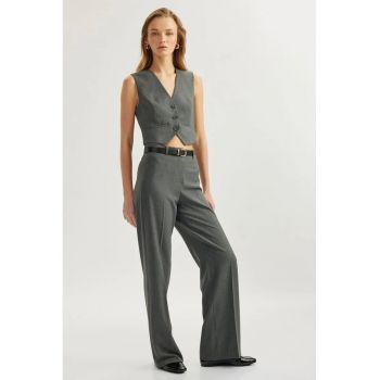 Pantaloni drepti cu pliuri