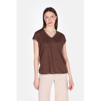 Tricou lejer cu decolteu in V